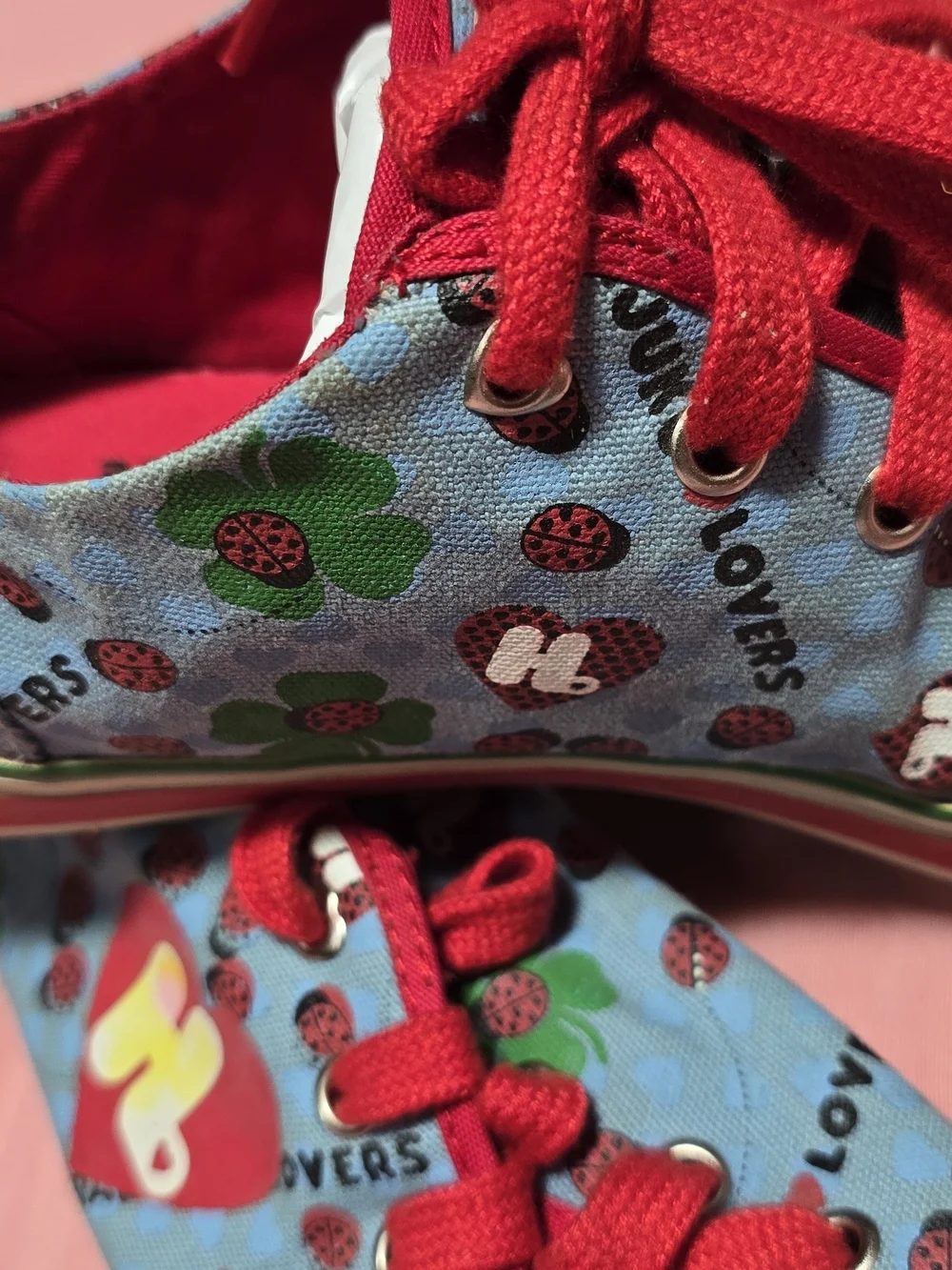 Harajuku Lovers Blue Printed Sneakers with Red Laces